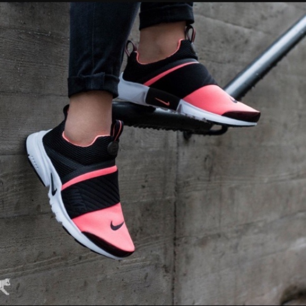NWT Nike Presto Extreme 7Y/9W
